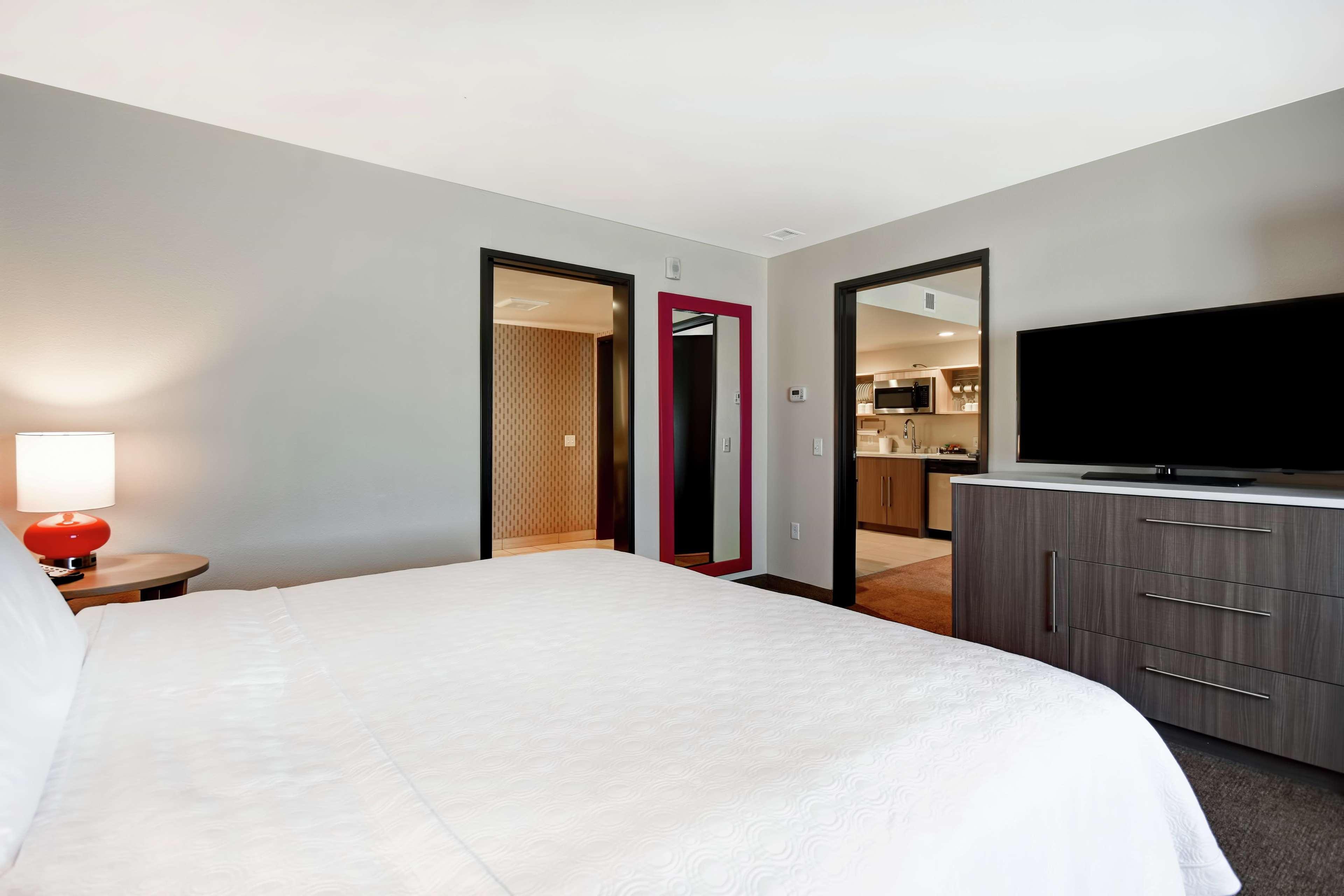 Home2 Suites By Hilton Victorville Buitenkant foto