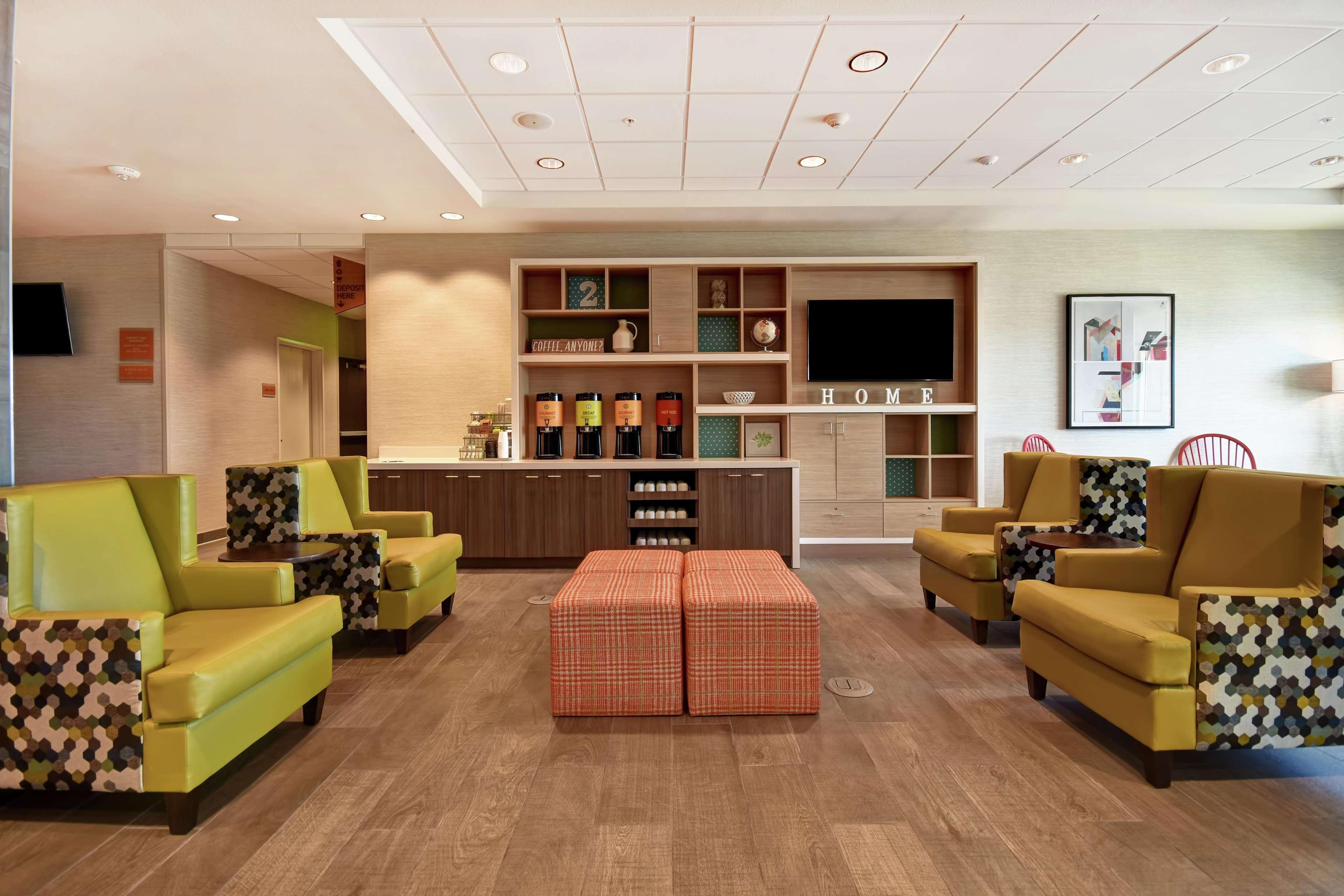 Home2 Suites By Hilton Victorville Buitenkant foto