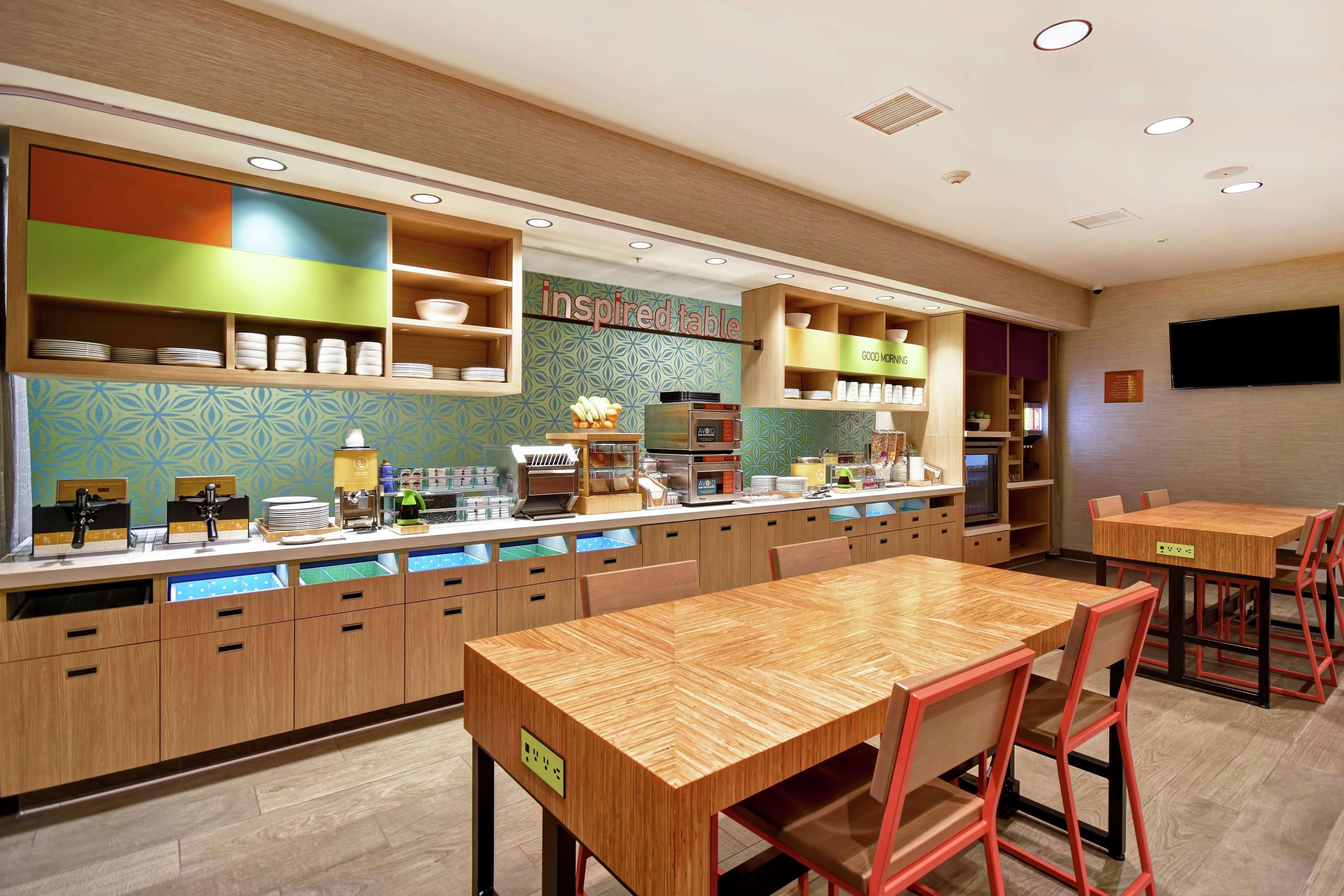 Home2 Suites By Hilton Victorville Buitenkant foto